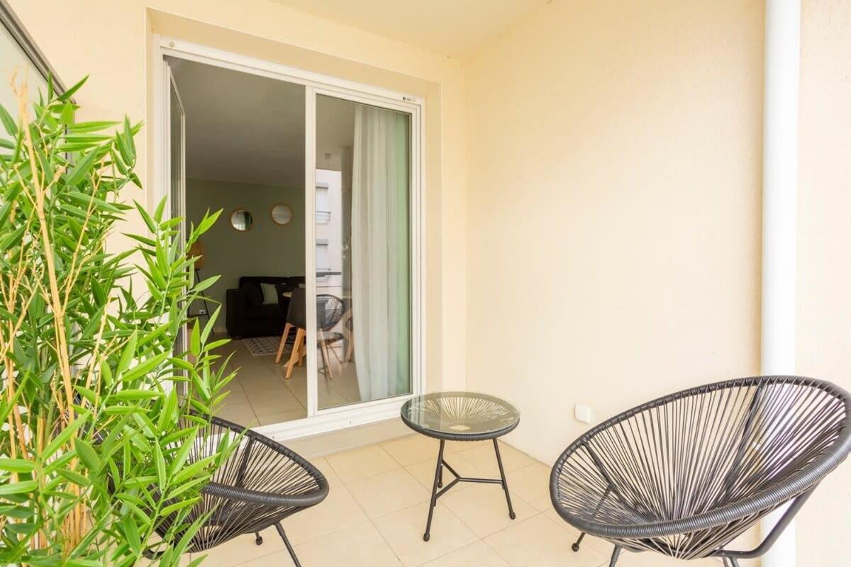 Le Sevigne - Cosy Et Calme - Balcon Et Parking Apartment เซซง เซวินเญ ภายนอก รูปภาพ